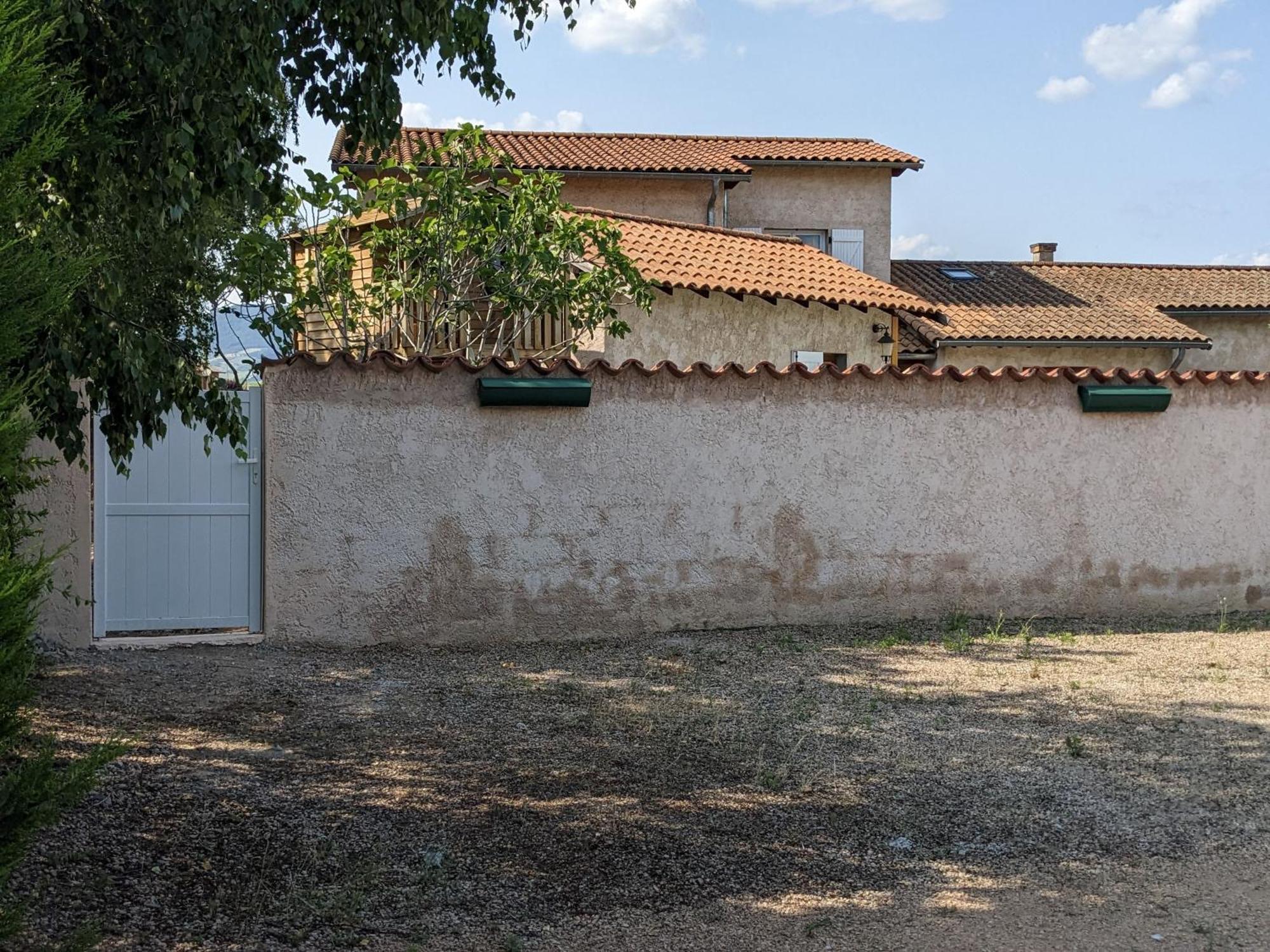 Panda Home Quincié-en-Beaujolais Екстериор снимка