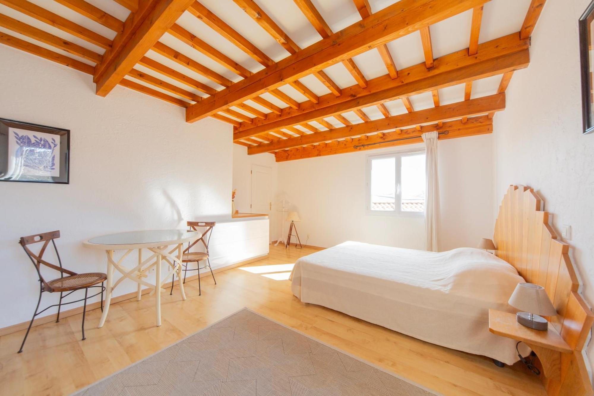 Panda Home Quincié-en-Beaujolais Екстериор снимка